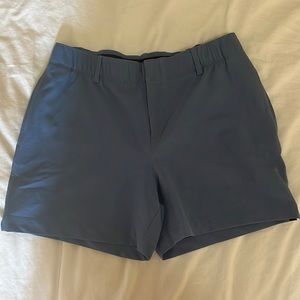Under Armor golf shorts
